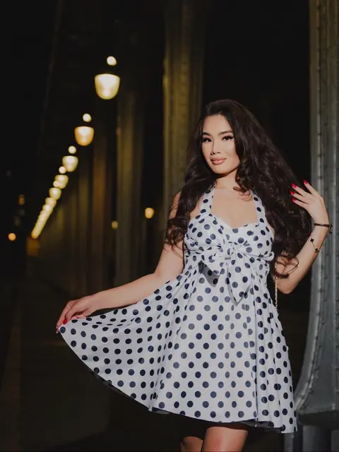 Ева