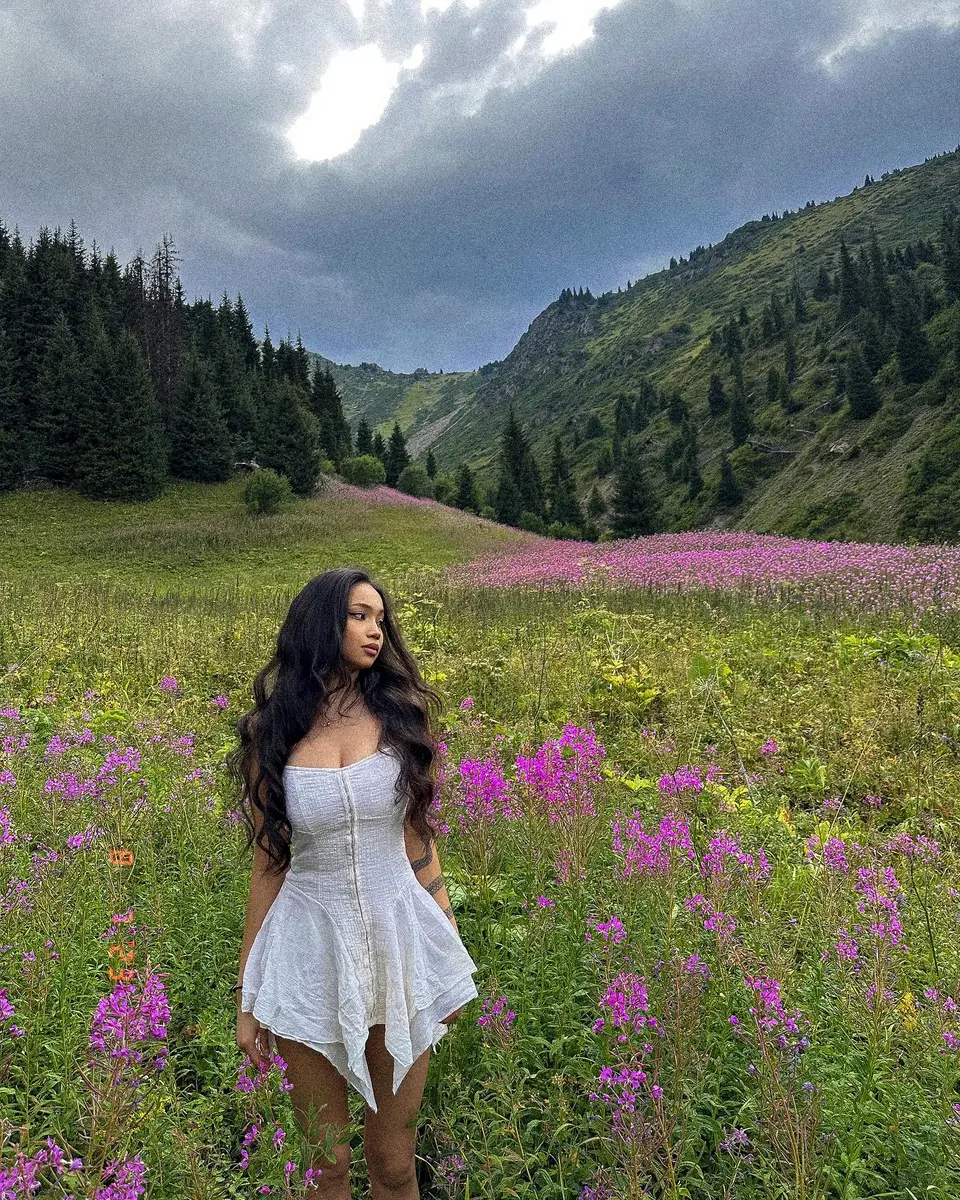 Розалия эскорт в городе Алматы