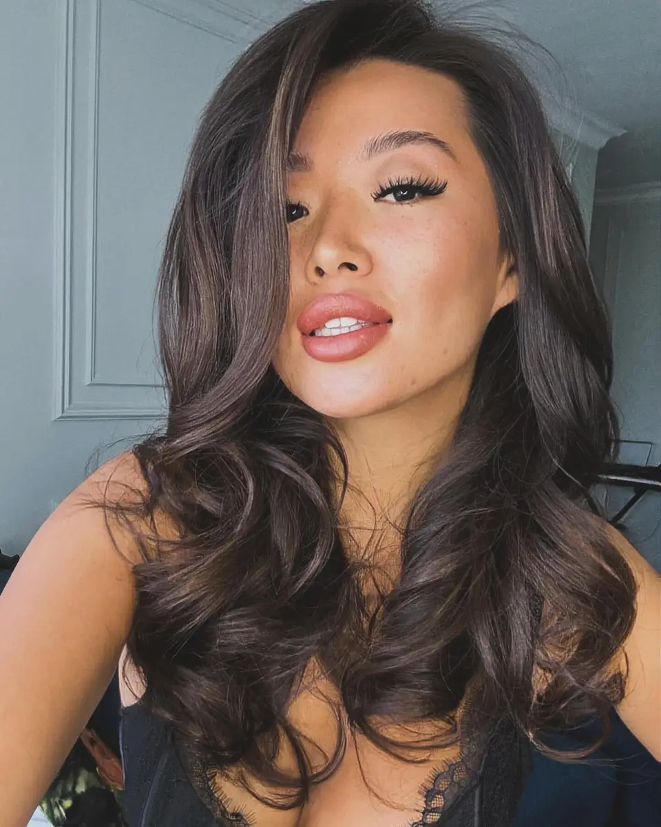 Селена эскорт в городе Алматы