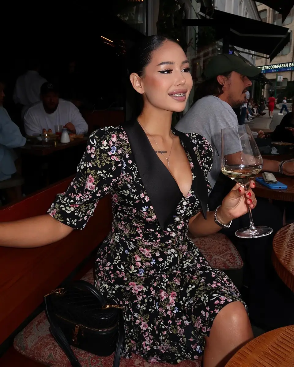 Шолпан эскорт в городе Алматы